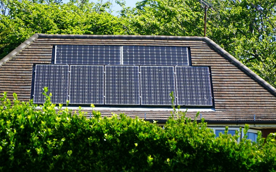 How Installing Solar Panels Can Lower Your Electricity Bills